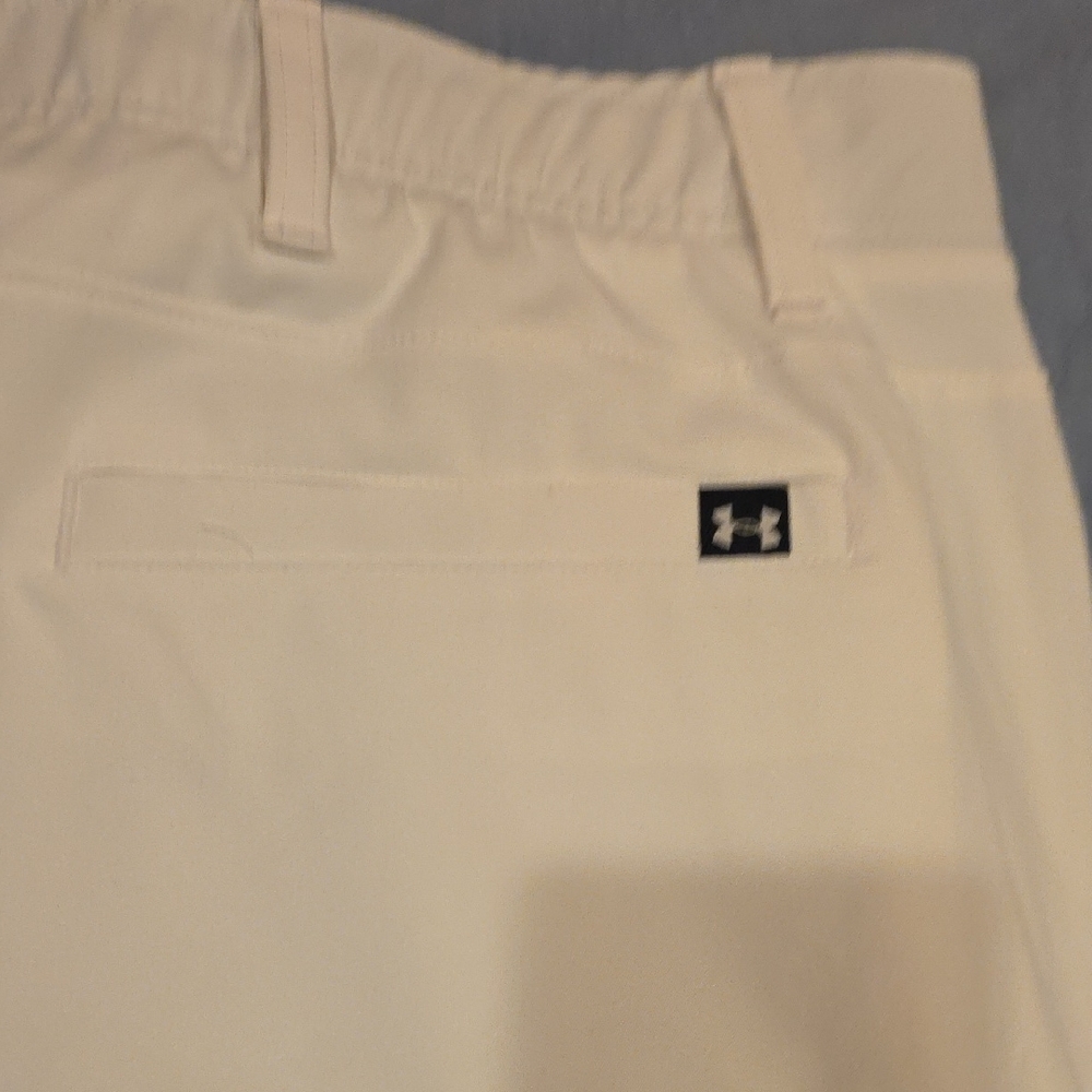 Under Armour Cream/Gray Performance Compression S… - image 4